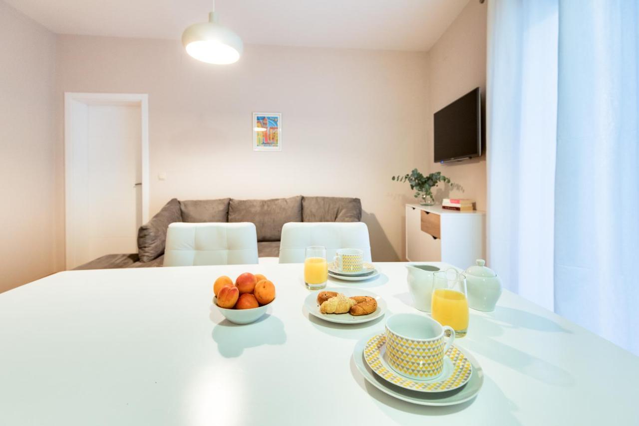 Apartments Dalmatino Vodice Buitenkant foto